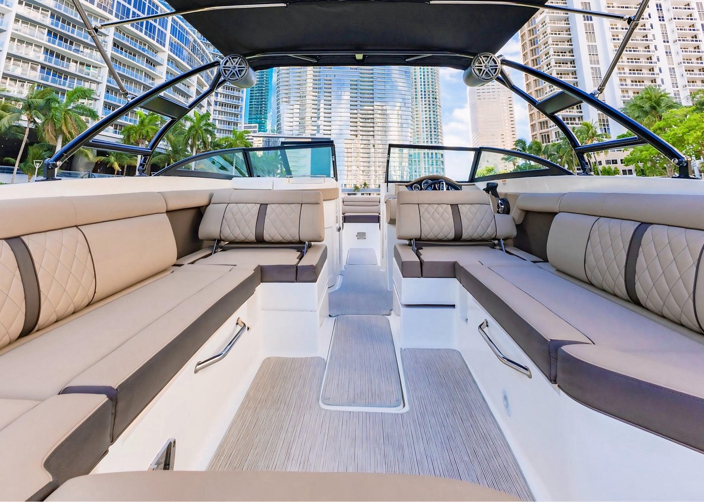 Best of Miami: Private Top-Rated Boat Charter & Guided Experience